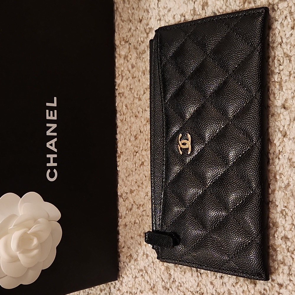 Chanel thin wallet - Picture 1 of 8